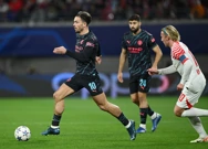 Jack Grealish i Emil Forsberg, Foto: ANNEGRET HILSE/REUTERS