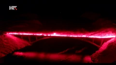 Bakljada na Paškom mostu za 111. rođendan Hajduka