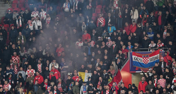Navijači na utakmici sa Češkom