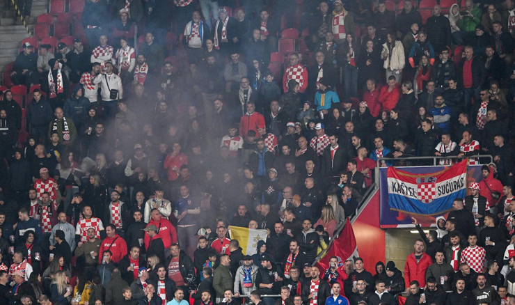 Navijači na utakmici sa Češkom