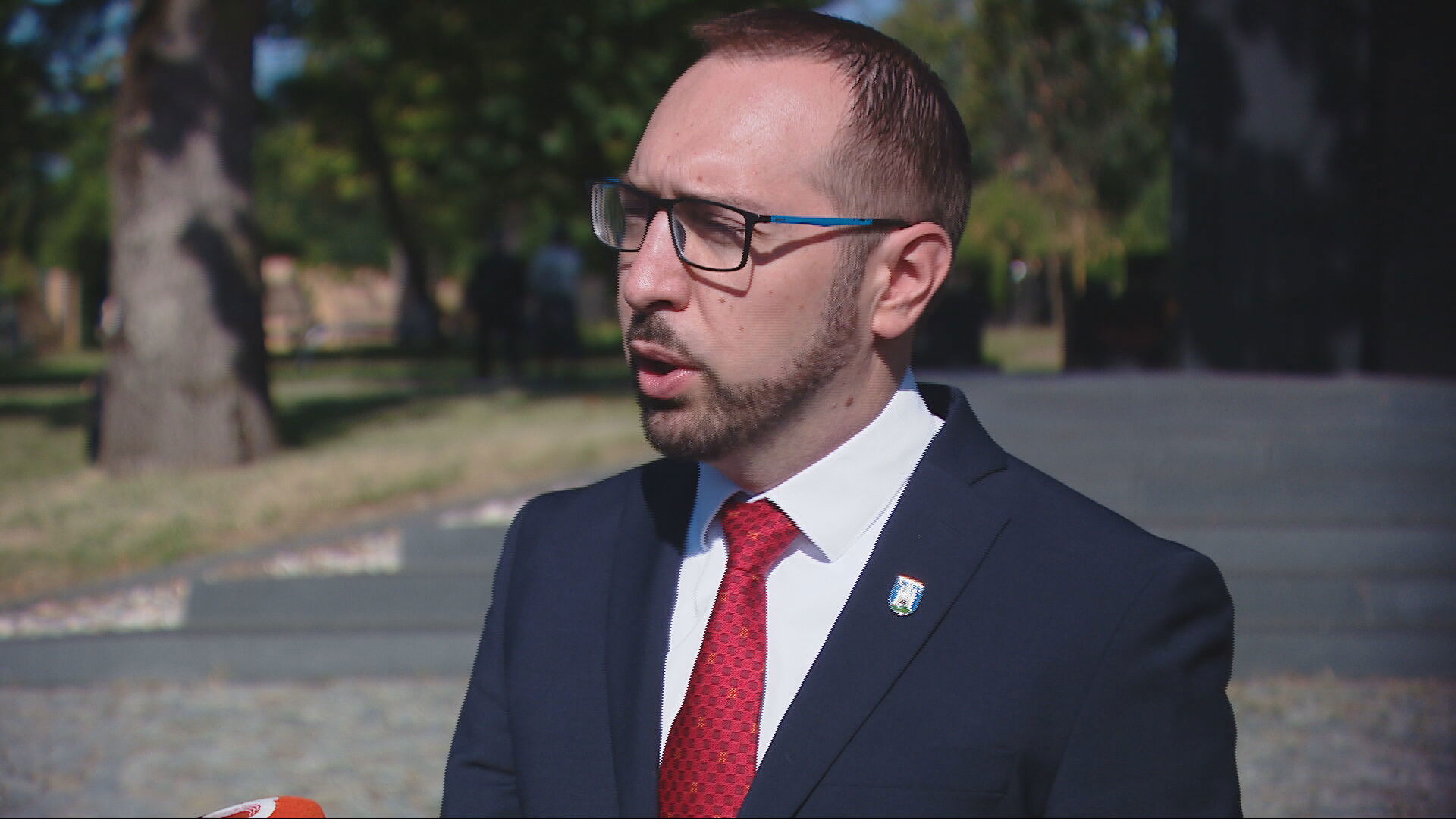Tomašević freute sich, dass auch zivile Aspekte der Sicherheit an der Parade teilnahmen 5 ton vijenci tomasevic xtransfer frame 0 20250801092156