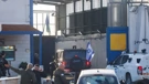 Vozila ispred izraelskog vojnog zatvora