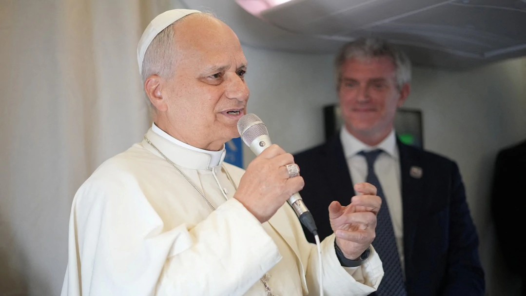 Papa osudio ubijanje prosvjednika u Iranu i opet se usprotivio ratu