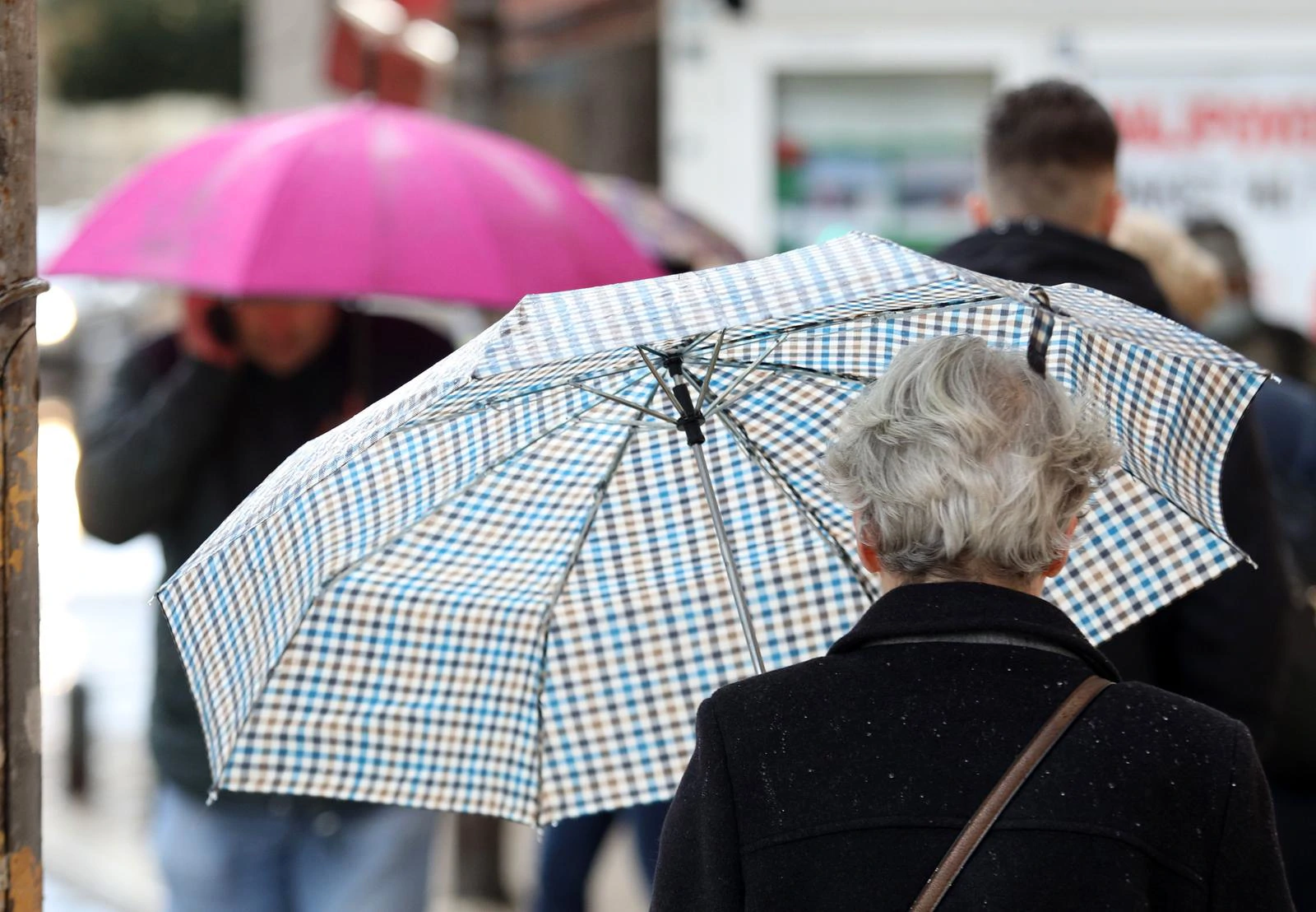 Stigla Izražena Promjena Vremena I Zahladnjenje - HRT