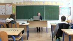 Pohađaju je brat i sestra