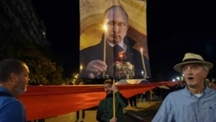 Putinova slika na prosvjedima u Beogradu