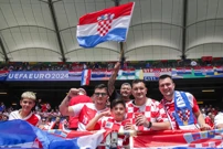 Navijači uoči utakmice Hrvatska - Albanija, Foto: Luka Stanzl/PIXSELL