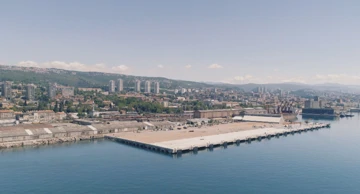 Kontejnerski terminal Zagrebačka obala u riječkoj luci