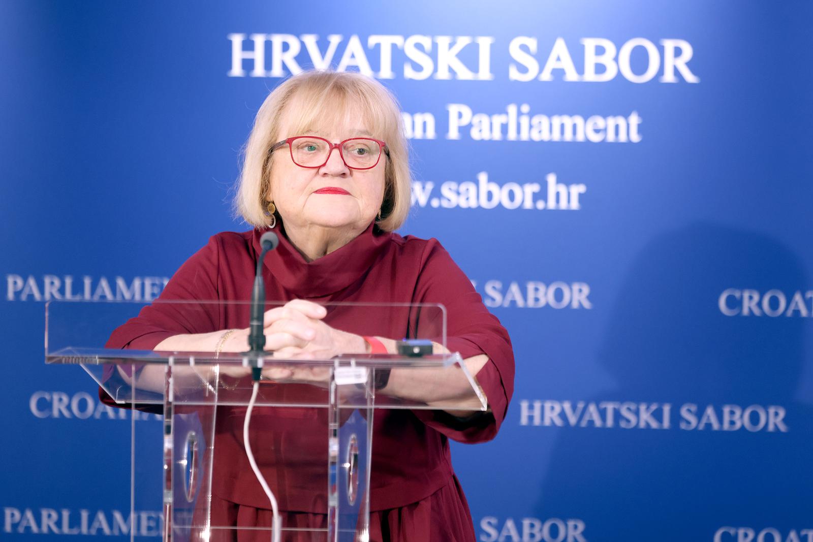 pxl 160426 150141812 20260423131606