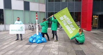 Performans Zelene akcije