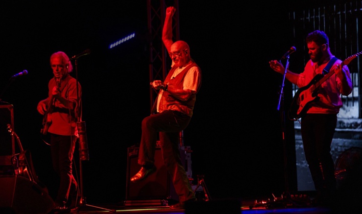 Glazbene novosti: Jethro Tull, Josipa Lisac, Brkovi...