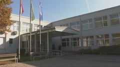 Pucnjava u dvorištu Osnovne škole Glina