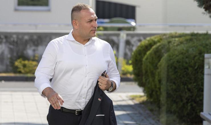Vlajčić u Slavonskom Brodu s lokalnim dužnosnicima o suzbijanju ASK