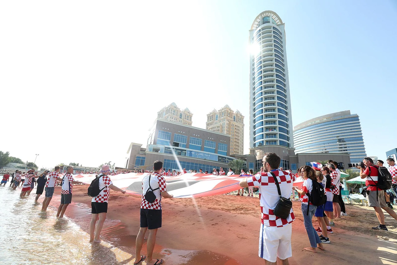 Hrvatski navijači u Dohi, Foto: Goran Stanzl/PIXSELL