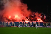 Rijeka - Dinamo. Baklje na tribinama , Foto: Damir Skomrlj /CROPIX