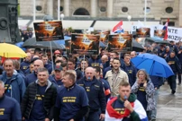 Prosvjed vatrogasaca, Foto: Sanjin Strukic /PIXSELL