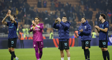 Nogometaši Intera nakon pobjede nad Lazijom