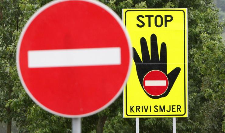 Vozila u suprotnom smjeru autocestom A6