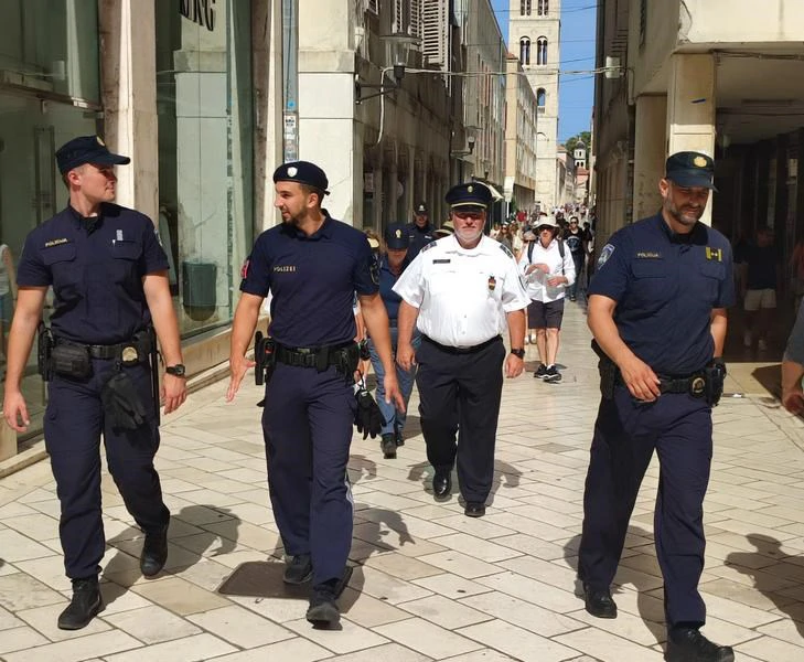 Strani policajci u Zadru
