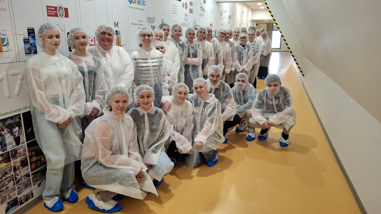 Učenici u obilasku JGL-a