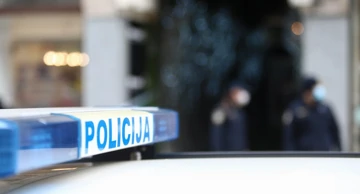 Policija