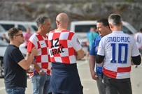 Navijači prije ogleda s Sj. Makedonijom, Foto: Damir Krajac/CROPIX