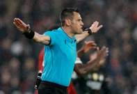 Liverpool - Paris St Germain, sudac Laurent Bonadei  , Foto: Phil Noble/REUTERS