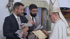 Kardinal Bozanić krstio Benjamina, Foto: Zagrebačka nadbiskupija/Glas Hrvatske 