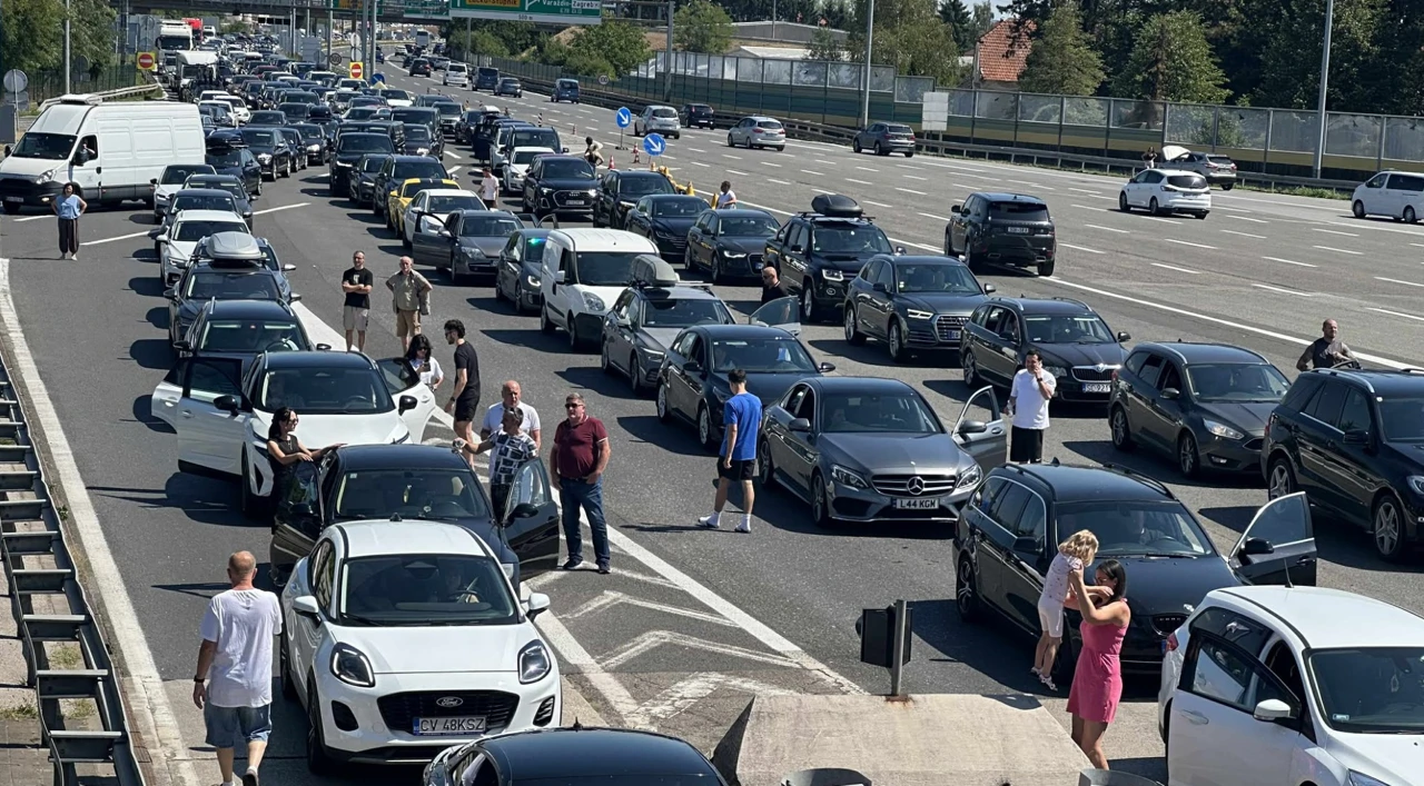 Prometni kolaps tijekom turističkog vikenda