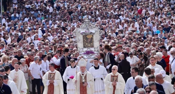 Procesija u Sinju