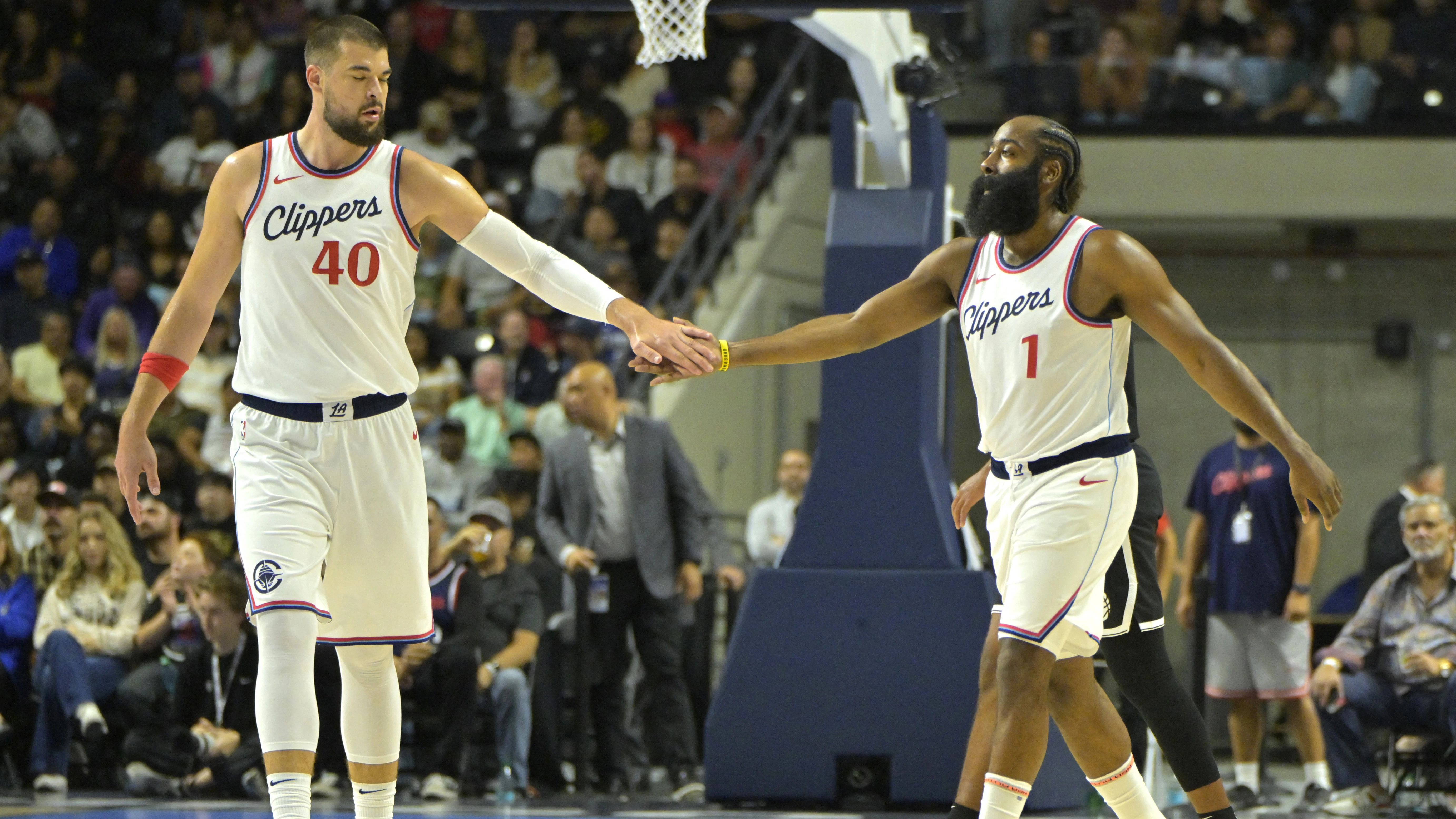 2024 10 09t032114z 985664381 mt1usatoday24441718 rtrmadp 3 nba preseason brooklyn nets at los angeles clippers 20241009091204