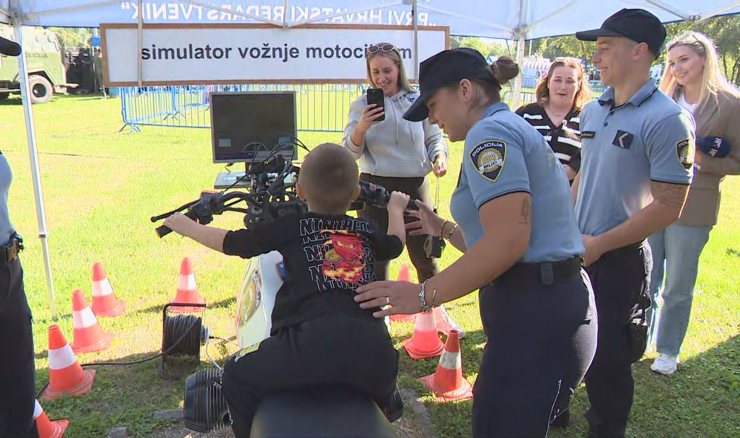 Policija na Bundeku predstavila svoj rad građanima