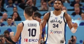 Kostas Sloukas i Giannis Antetokounmpo slave pobjedu