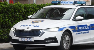 Policija