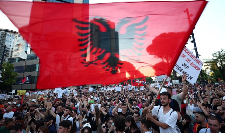 Nastavljaju se masovni prosvjedi u Albaniji