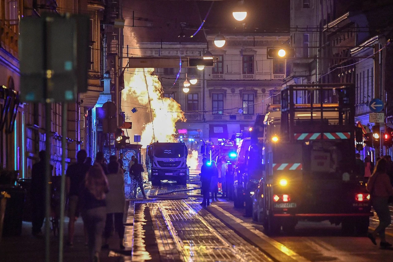 Požar u Frankopanskoj, Foto: Marko Lukunić/PIXSELL
