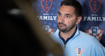 Izbornik nogometne U-17 reprezentacije Marijan Budimir