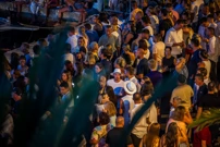 Vela Luka puna obožavatelja i prijatelja Olivera Dragojevića, Foto: Zvonimir Barisin/Pixsell