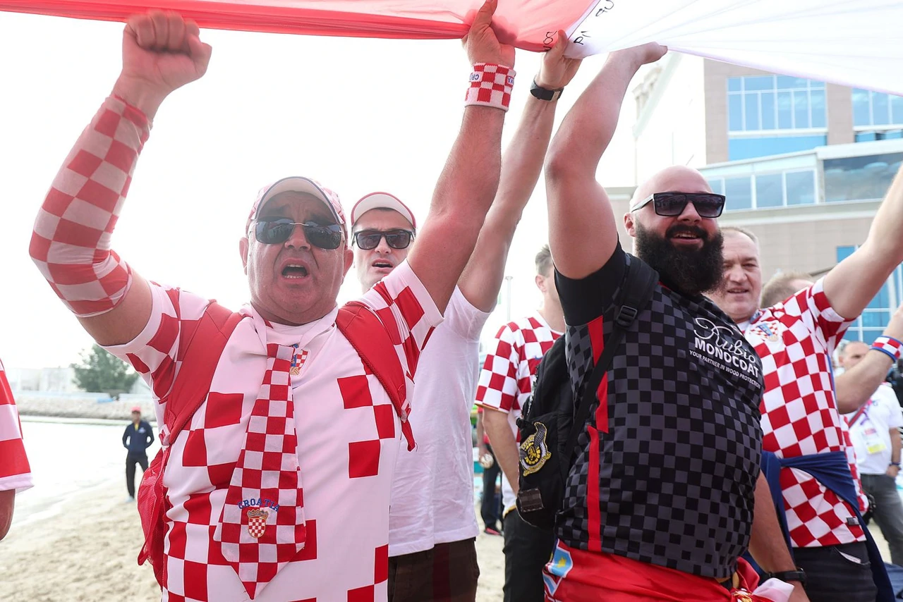Hrvatski navijači uoči utakmice s Marokom, Foto: Goran Stanzl/PIXSELL