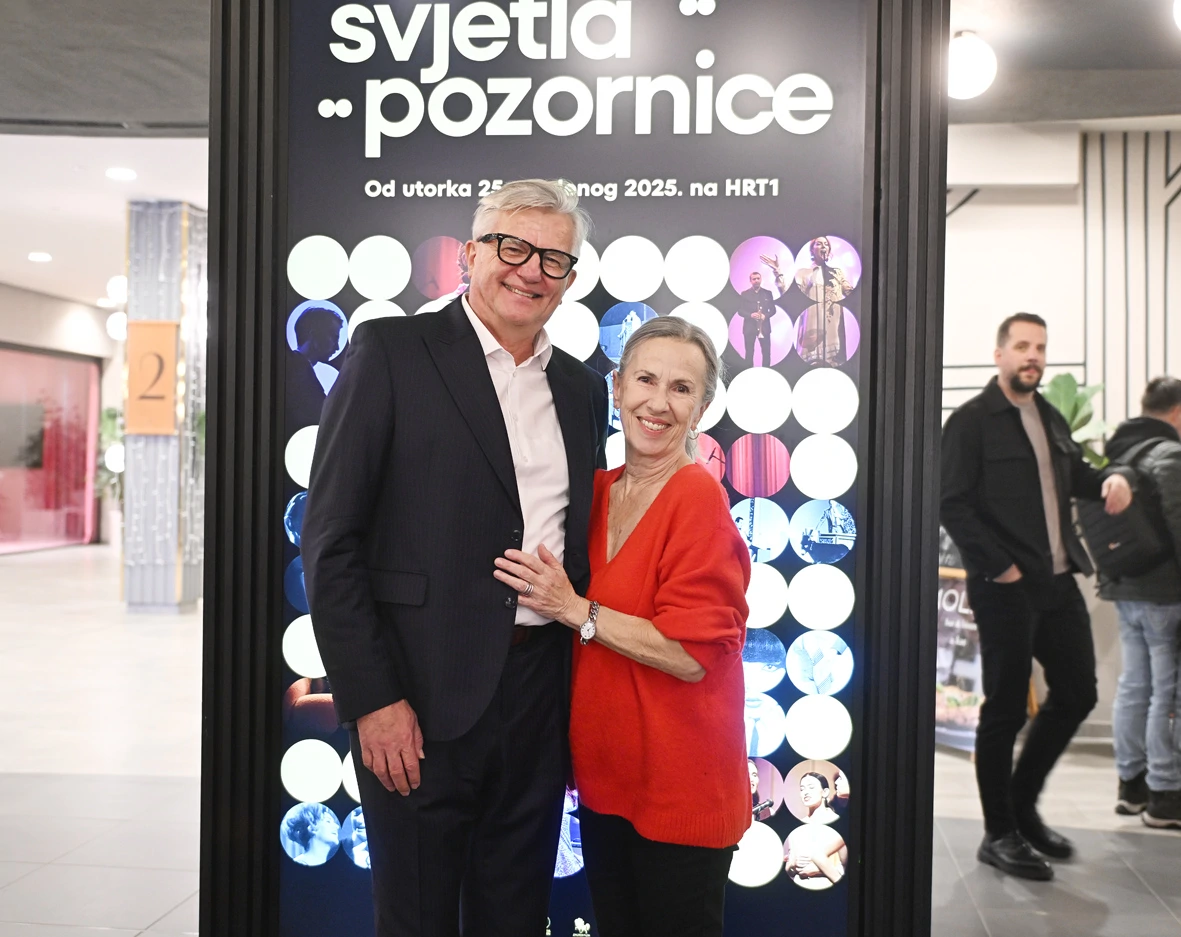 Premijera serijala "Svjetla pozornice"