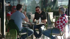 Navijači na zagrebačkom aerodromu, Foto: HTV4/HRT