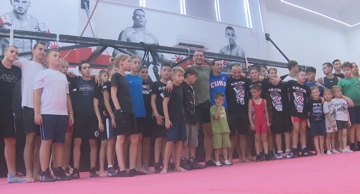 Ante Dalija družio se s malim obožavateljima