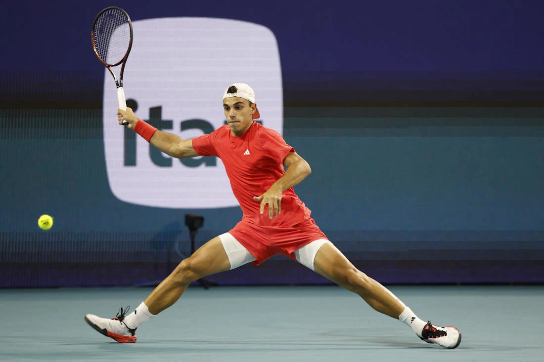 Cerundolo i Korda u četvrtfinalu