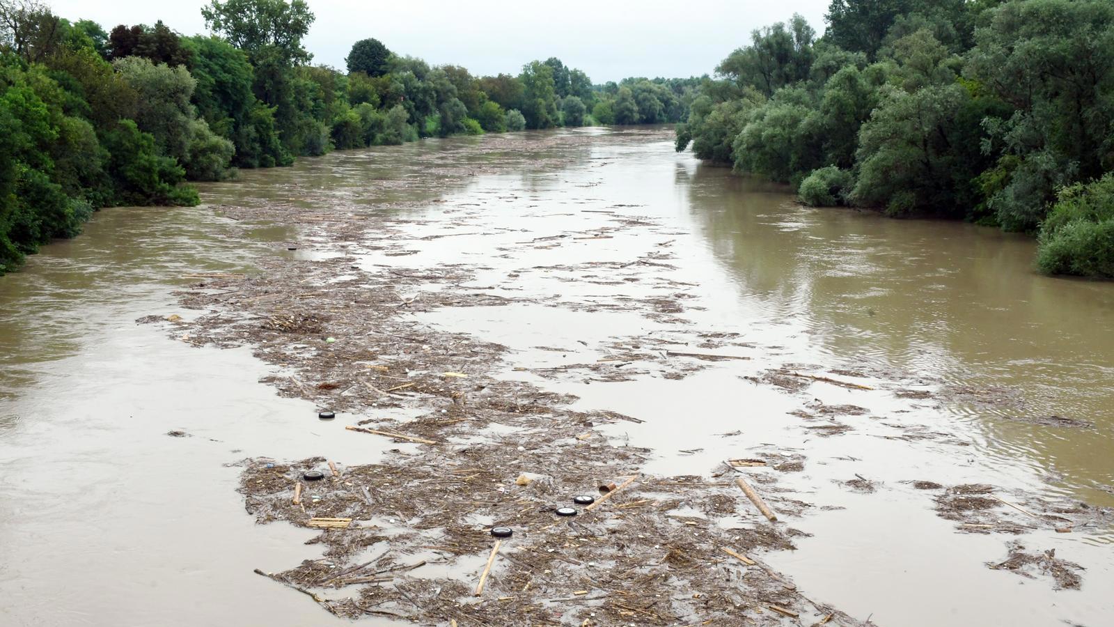 pxl 050823 102061351 20260327102410