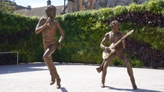 Jagger i Richards dobili skulpture u rodnom gradu