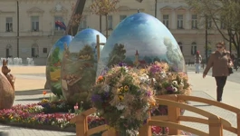 Podravina ponosno oslikava tradiciju na velikim uskrsnim jajima
