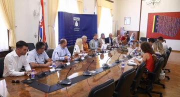 Sastanak u Domu županije