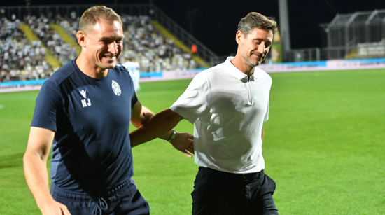 Nikica Jelavić, Victor Sanchez