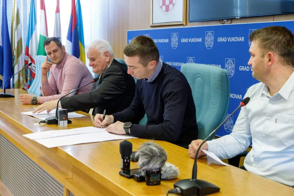 Modernizacija javne rasvjete u Vukovaru, Foto: Grad/Vukovar