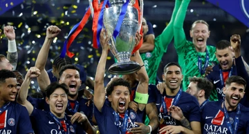 Nogometaši PSG-a slave naslov